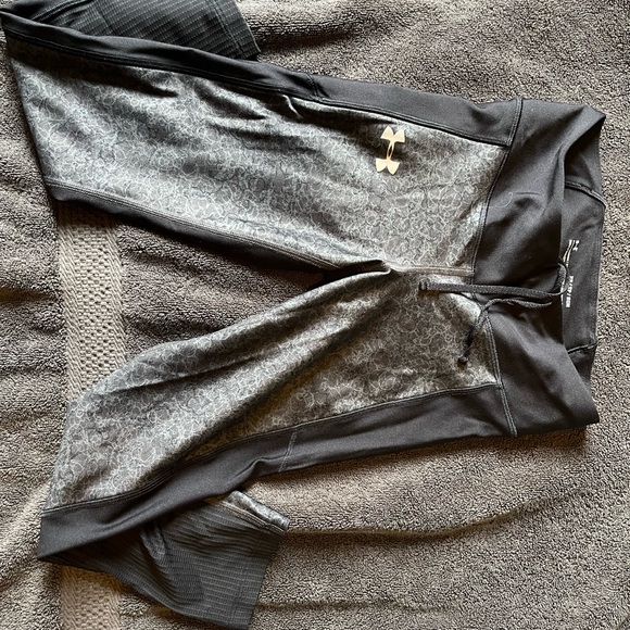 Under armour - Picture 1 of 2